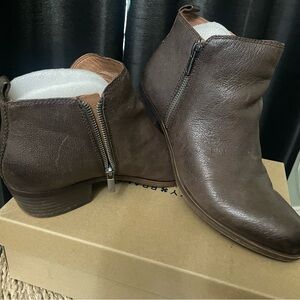 Lucky Brand Brown Accent Details